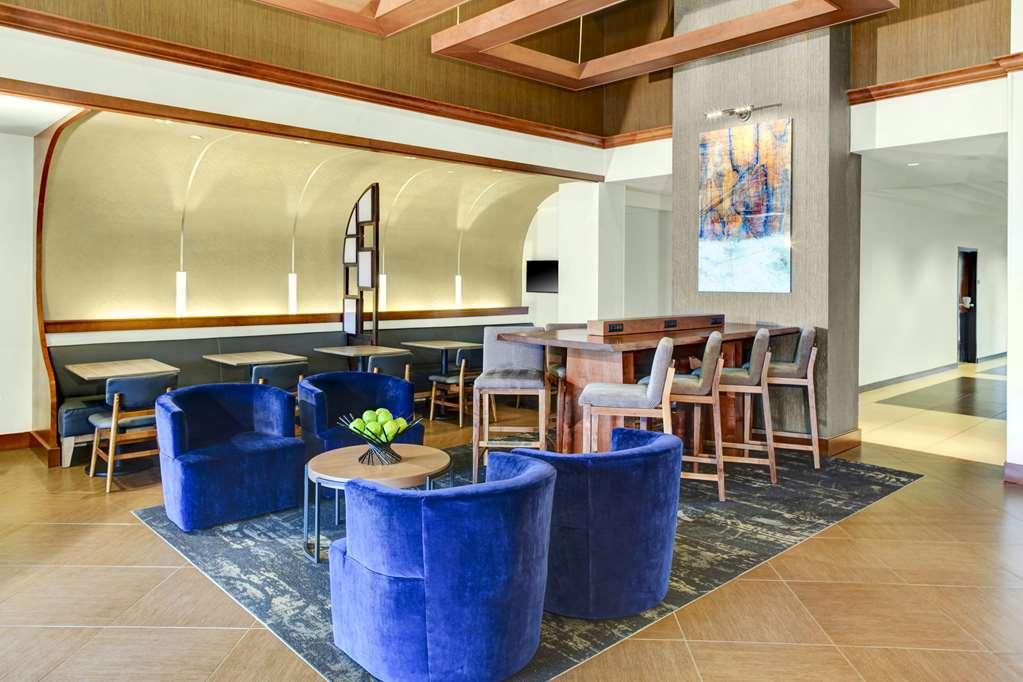 Hyatt Place Detroit/livonia